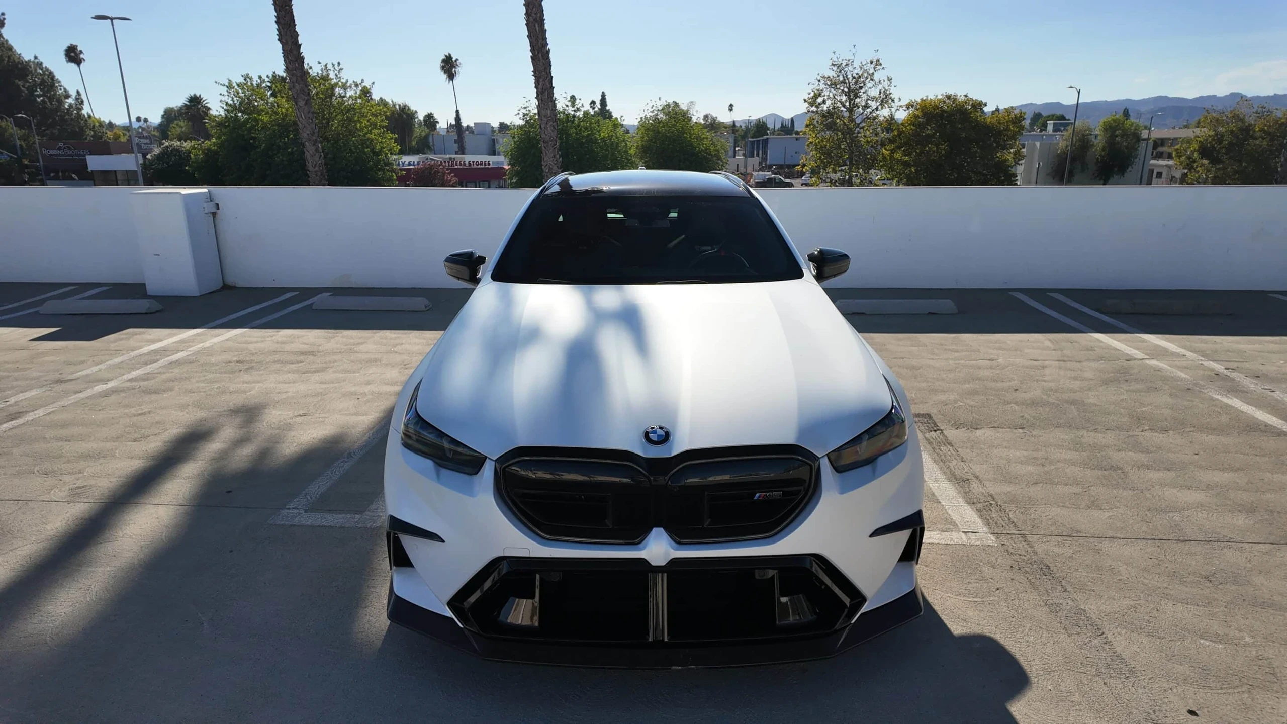 BMW M5 Touring for a longer Miami rental plan